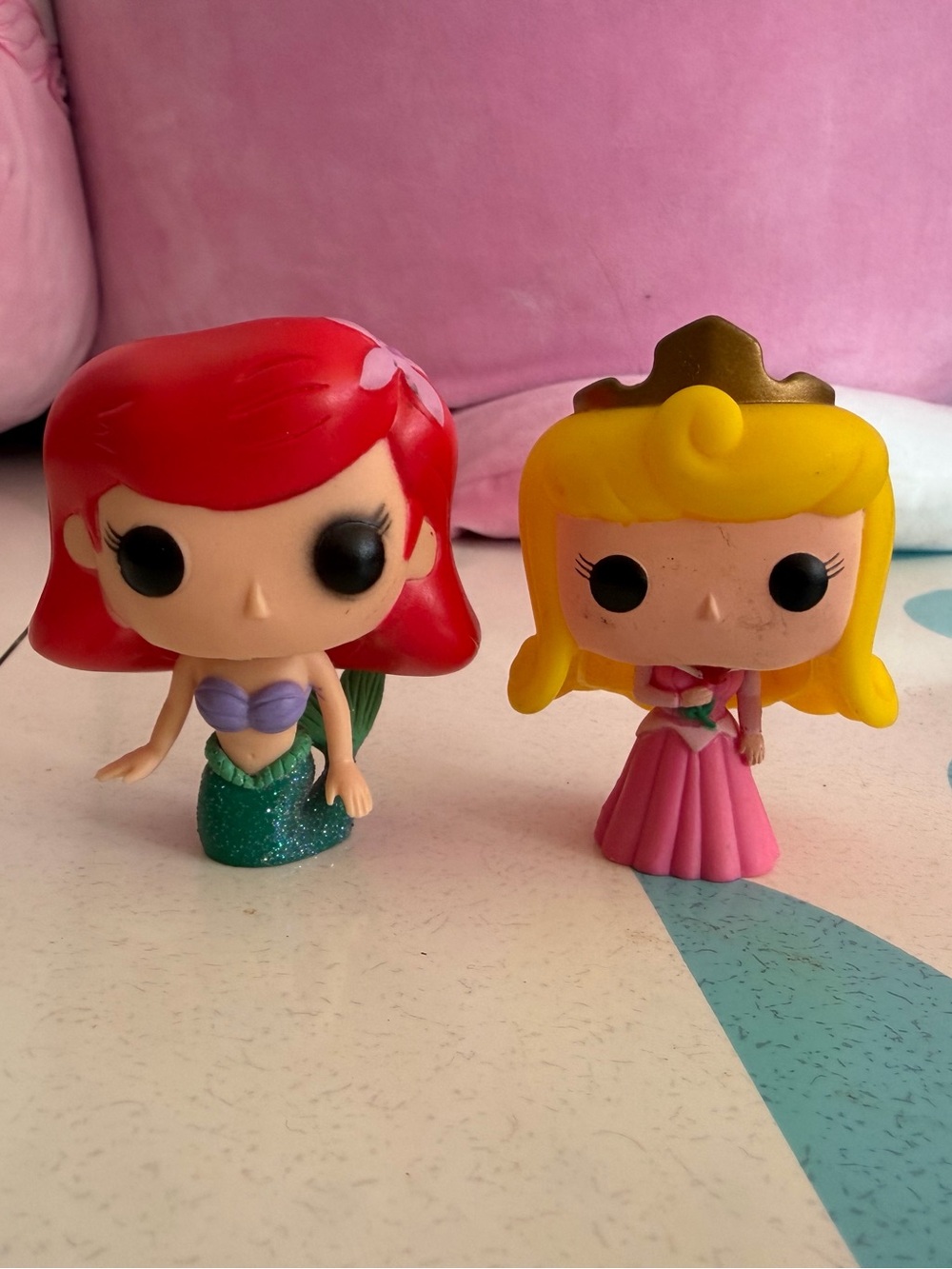 Vaulted Ariel & Aurora Mini Funko 2013 - OOB